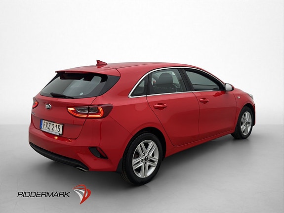 Kia Ceed 8 of 28