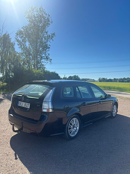 Saab 9-3 2 of 5