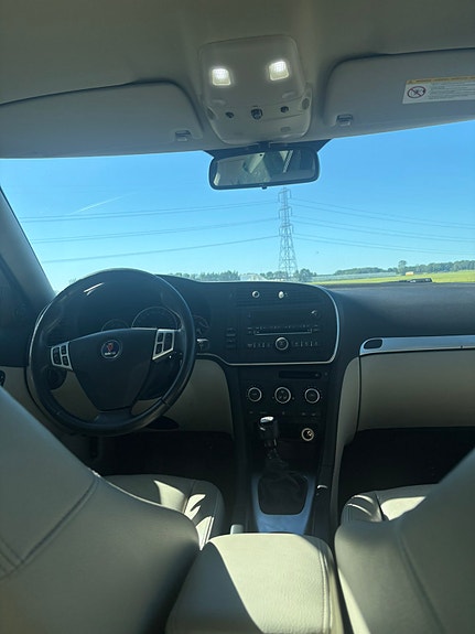 Saab 9-3 4 of 5