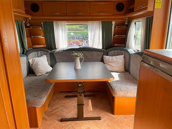 Adria 563 Unica uk barnkammarvagn 5 of 9