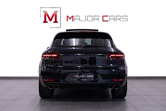 Porsche Macan GTS 5 of 5
