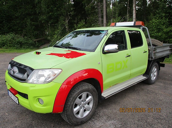 Toyota HiLux 4 of 5