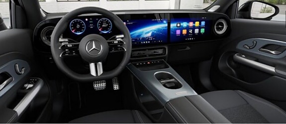 Mercedes-Benz GLB350 5 of 5