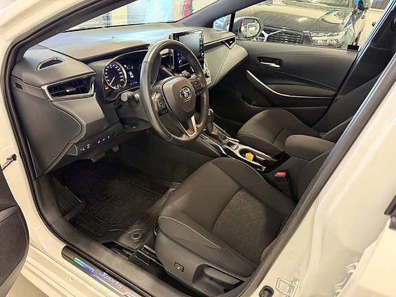 Toyota Corolla 7 of 22