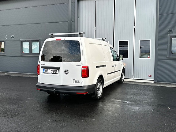 Volkswagen Caddy Maxi 3 of 5