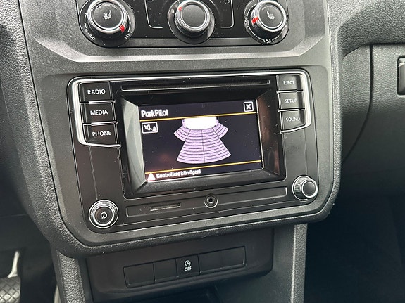 Volkswagen Caddy Maxi 15 of 15