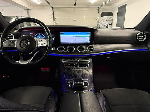 Mercedes-Benz E220 d 7 of 27