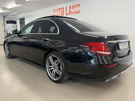 Mercedes-Benz E220 d 4 of 27