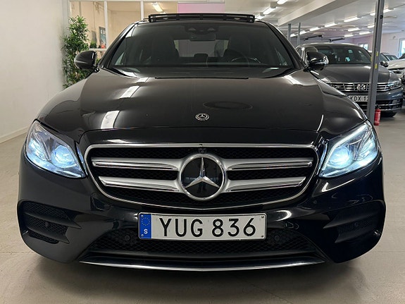 Mercedes-Benz E220 d 2 of 27