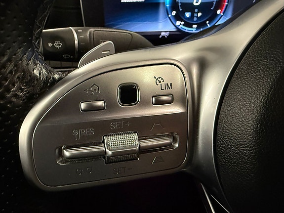 Mercedes-Benz E220 d 25 of 27