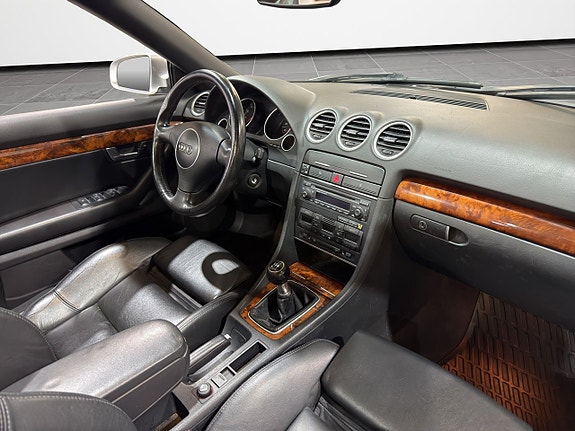 Audi A4 13 of 21