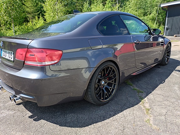 BMW M3 4 of 5