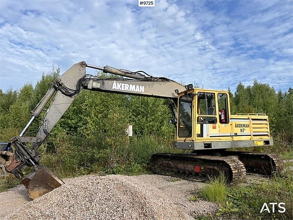 Åkerman H7c med skopa, video (239.000:- ex moms) 3 of 24