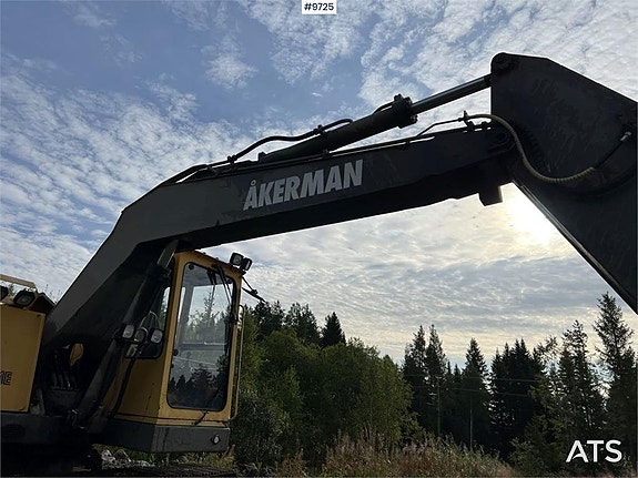 Åkerman H7c med skopa, video (239.000:- ex moms) 16 of 24