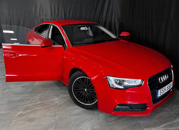 Audi A5 2 of 11