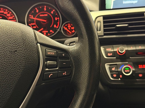 BMW 320d 18 of 30