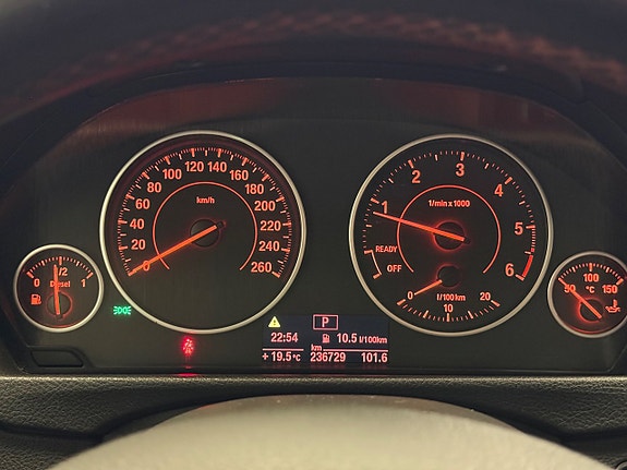BMW 320d 19 of 30