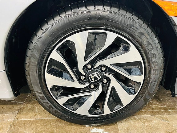 Honda Civic 5 of 5