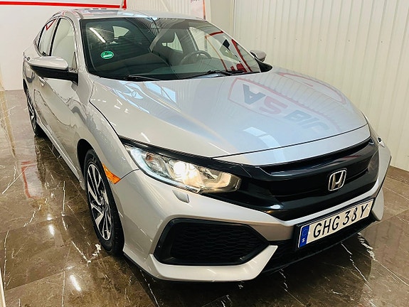 Honda Civic 3 of 5