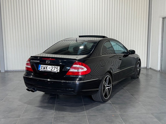 Mercedes-Benz CLK55 3 of 5