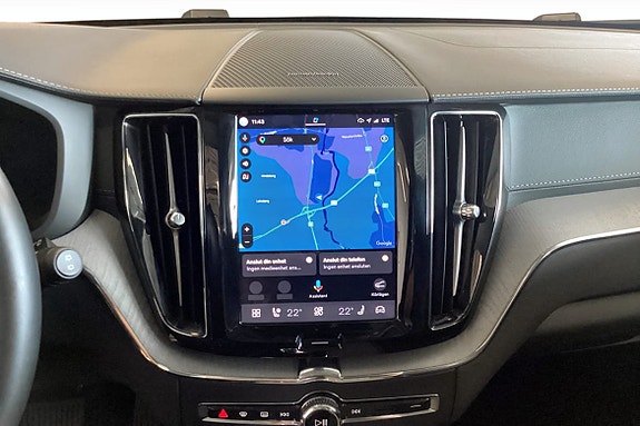Volvo XC60 7 of 12