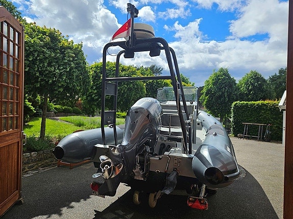 Rupert 22 Special Edition - Yamaha F 200 - 16 3 of 5