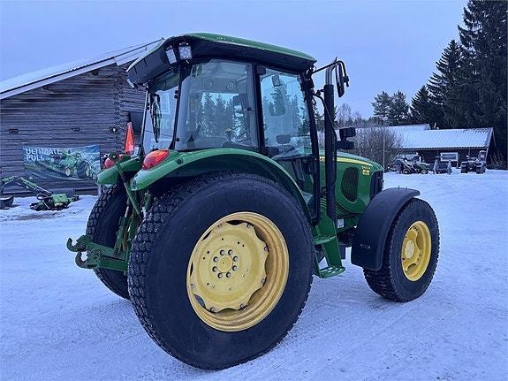 John Deere 5100R 4 of 5