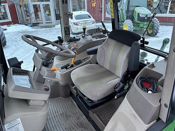 John Deere 5100R 5 of 5