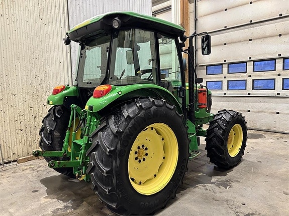 John Deere 5100R 4 of 8
