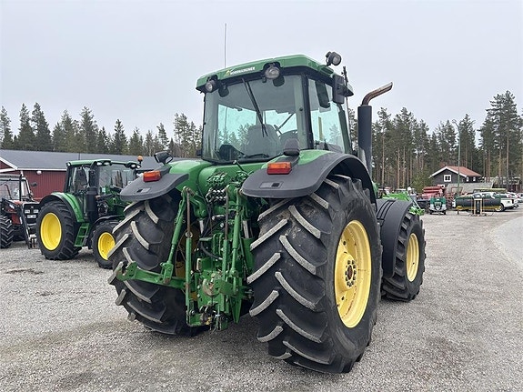 John Deere 7820 4 of 9