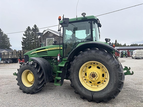 John Deere 7820 7 of 9