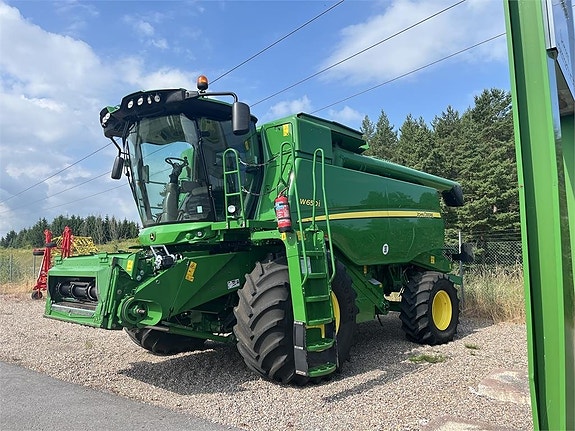 John Deere W650i 3 of 6
