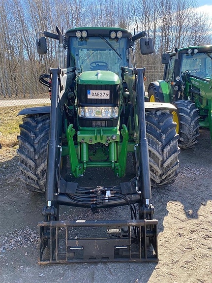 John Deere 6930 PREMIUM TRAKTOR 2 of 5