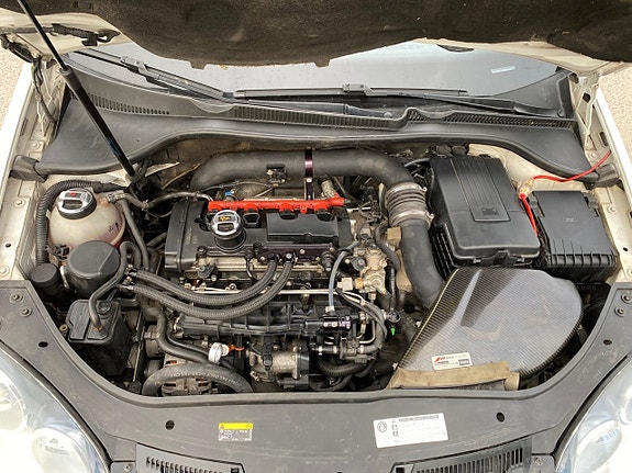 Volkswagen Golf V 16 of 19