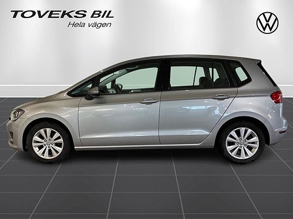 Volkswagen Golf Sportsvan 4 of 17