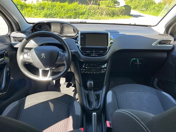 Peugeot 208 10 of 10