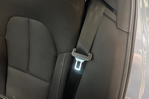 Volvo XC40 15 of 25