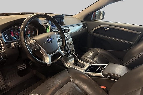 Volvo XC70 7 of 14