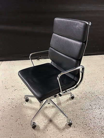 Product image 1 of 8