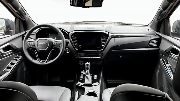 Isuzu D-max 4 of 9