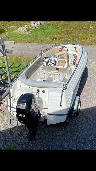 Ryds 550GTS Mercury 100 endast 70H på motor 4 of 5
