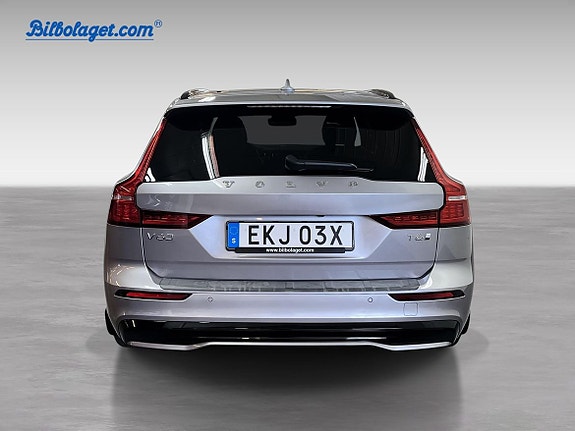 Volvo V60 4 of 5