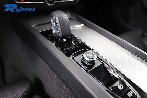 Volvo XC60 24 of 25