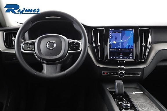 Volvo XC60 4 of 25