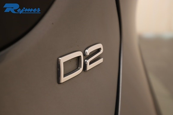 Volvo V40 24 of 27
