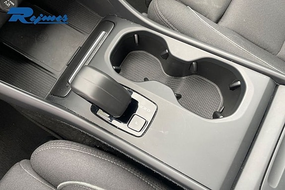 Volvo EX40 12 of 21
