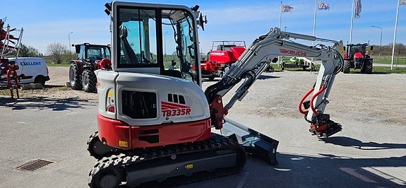 Takeuchi TB 335 R 7 of 9