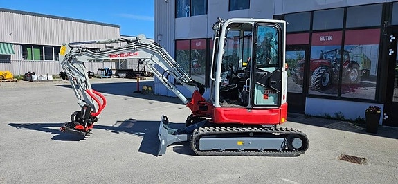 Takeuchi TB 335 R 3 of 9