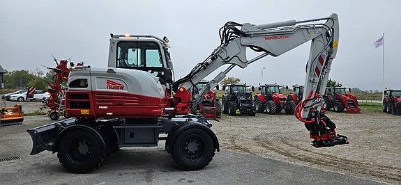 Takeuchi TB 395 W 9 of 16