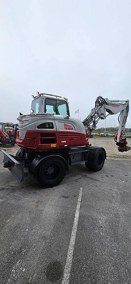 Takeuchi TB 395 W 10 of 16